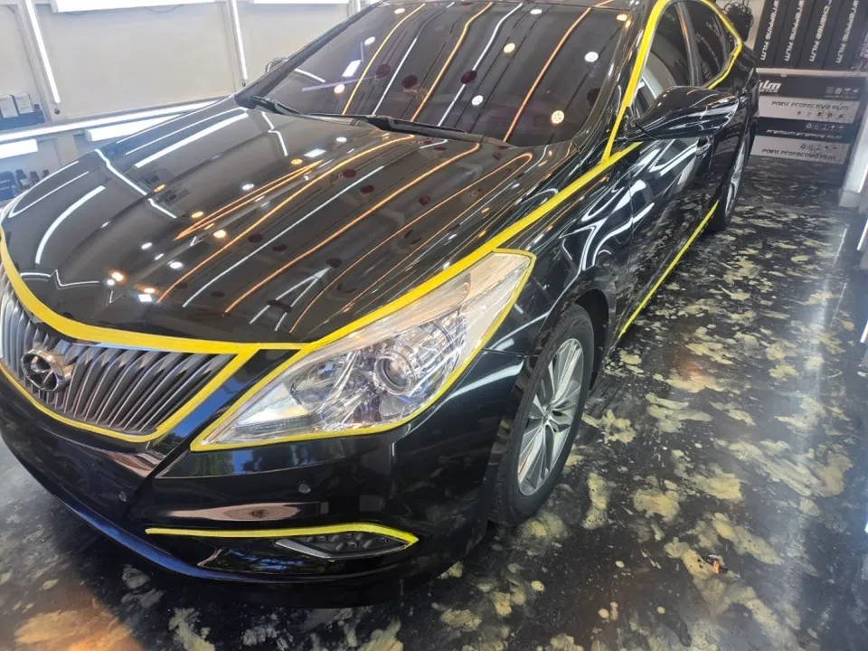 Hyundai Grandeur HGのガラスコーティング事例|費用目安・仕上がり 施工写真 1-2