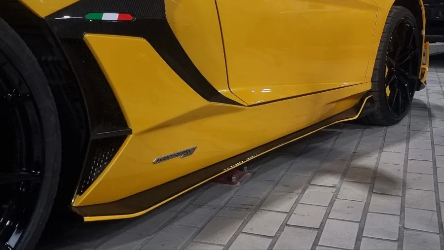 Lamborghini Aventadorのカーラッピング事例|SVJコンバージョン 施工写真 2-3