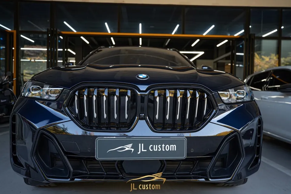 BMW X6 body kit - BMW X6 Body Kit Review: From Chrome to Sporty photo 4