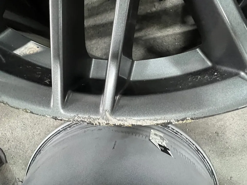 Genesis G70 wheel repair - Genesis G70 Wheel Repair Review — Stunning Curb Rash Fix photo 4