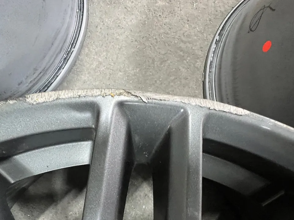 Genesis G70 wheel repair - Genesis G70 Wheel Repair Review — Stunning Curb Rash Fix photo 6
