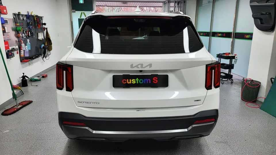 Kia Sorento MQ4 PPF施工事例|費用目安と仕上がり 施工写真 3-1