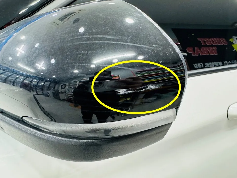 Ford Explorerのカーラッピング事例|費用目安・仕上がり 施工写真 1-2