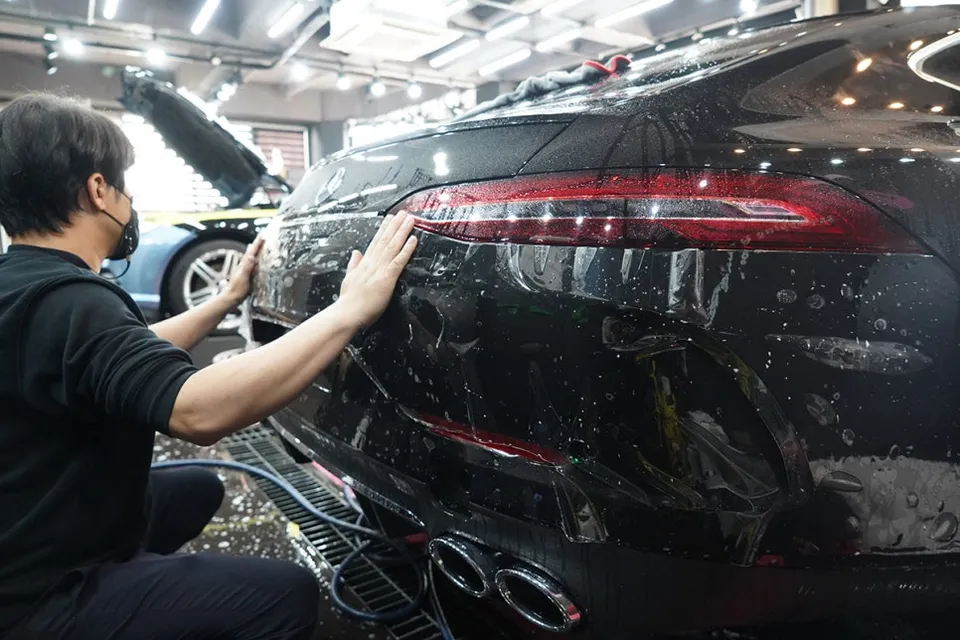 Mercedes-Benz AMG GT 43 PPF施工事例｜韓国での実例 施工写真 3-1