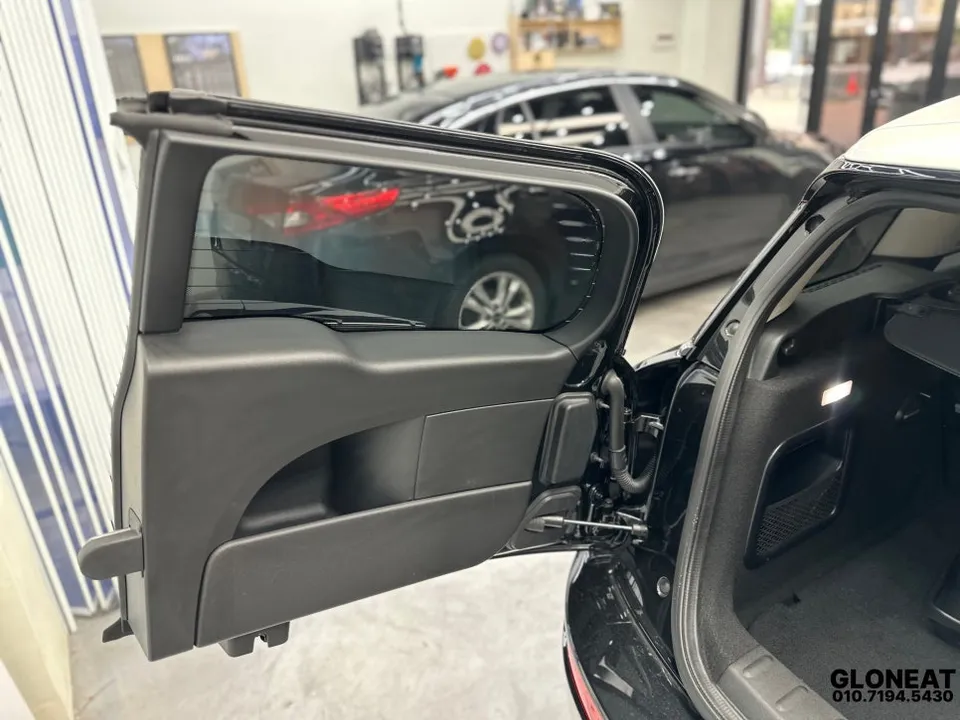 MINI Clubmanのドラレコ取付事例|費用目安・仕上がり 施工写真 2-2