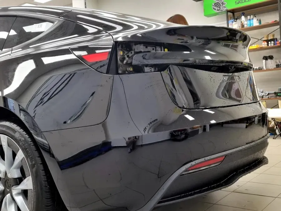 Tesla Model 3 PPF施工事例|費用目安と仕上がり 施工写真 3-1