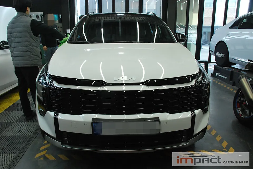 Kia Sportage NQ5のカーラッピング事例|費用目安・仕上がり 施工写真 3-1
