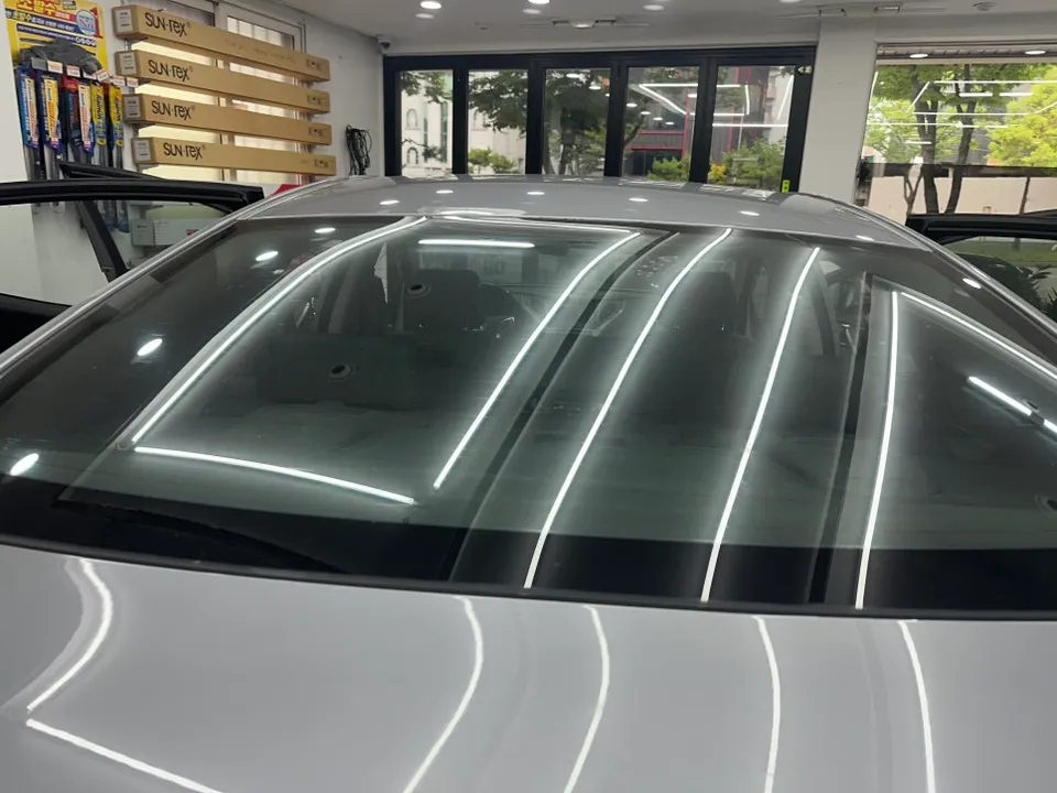 Hyundai Grandeur HGのカーフィルム施工事例|費用目安・仕上がり 施工写真 4-1