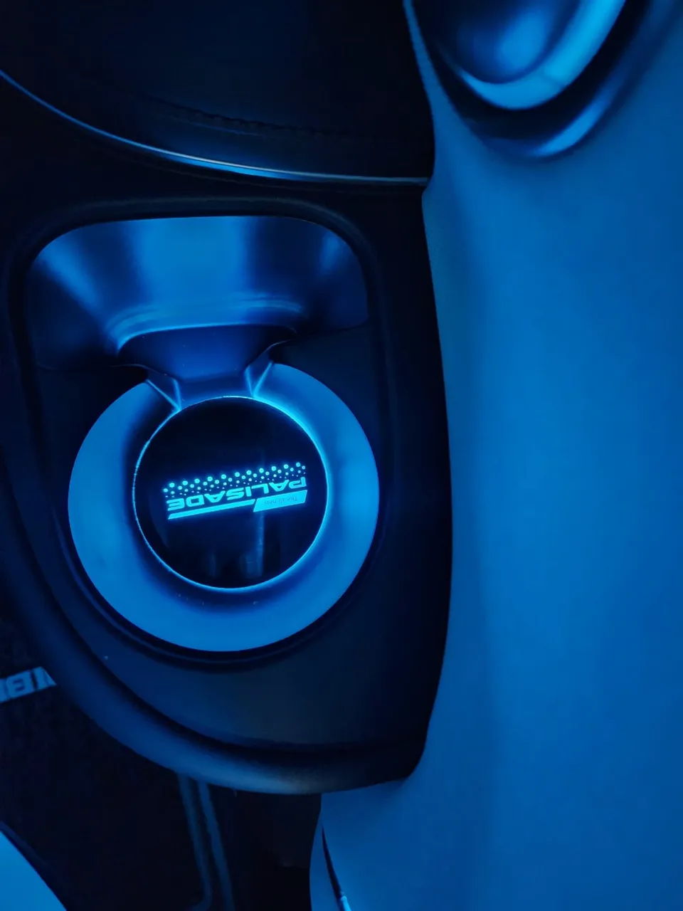 Hyundai Palisade ambient lighting - Hyundai Palisade Ambient Lighting Review: Cost & Results photo 5