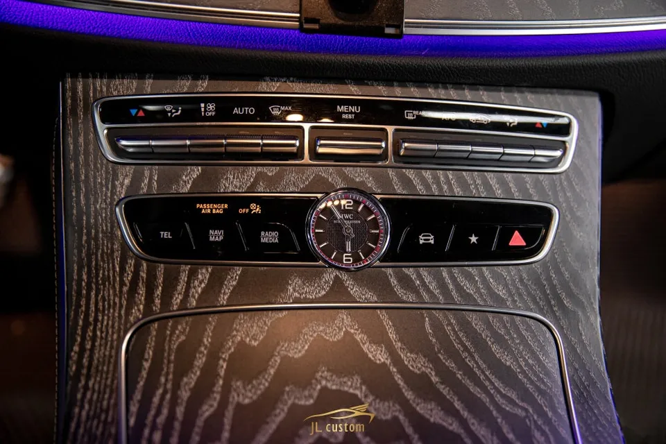Mercedes-Benz CLS interior customization - Mercedes-Benz CLS Interior Customization Review — Enhanced Luxury photo 6