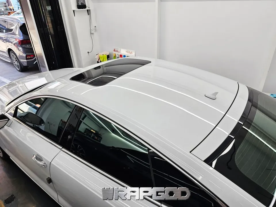 Audi A7のカーラッピング事例|3Mグロスブラックで高級感をプラス 施工写真 2-2