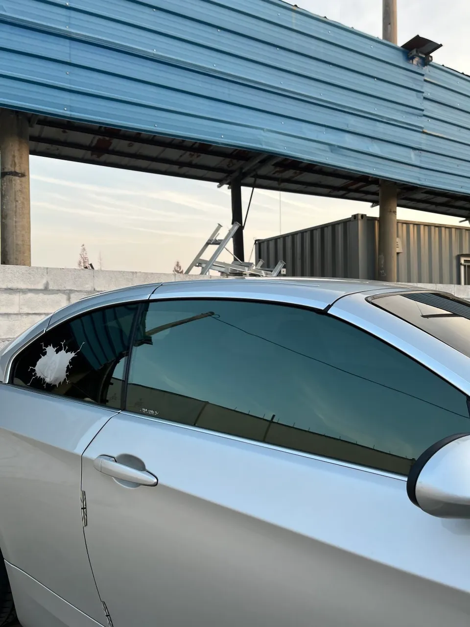 BMW 3 Seriesのカーフィルム施工事例|費用目安・仕上がり 施工写真 2-1