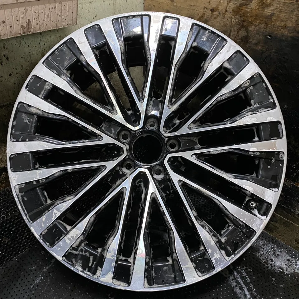 Mercedes-Benz S500 W223 wheel repair - Mercedes-Benz S500 Wheel Repair Review — Same-Day Finish photo 6