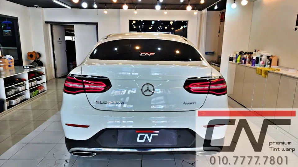 Mercedes-Benz GLC Coupeのカーフィルム再施工事例 施工写真 3-1