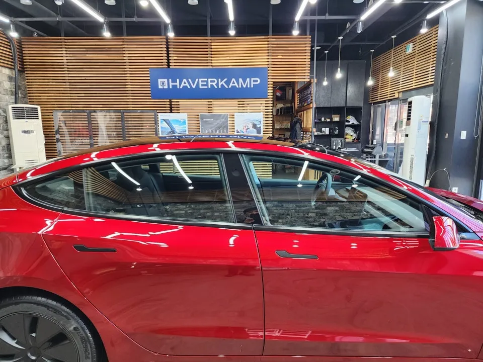 Tesla Model 3 PPF施工事例:韓国での実例と費用目安 施工写真 2-1