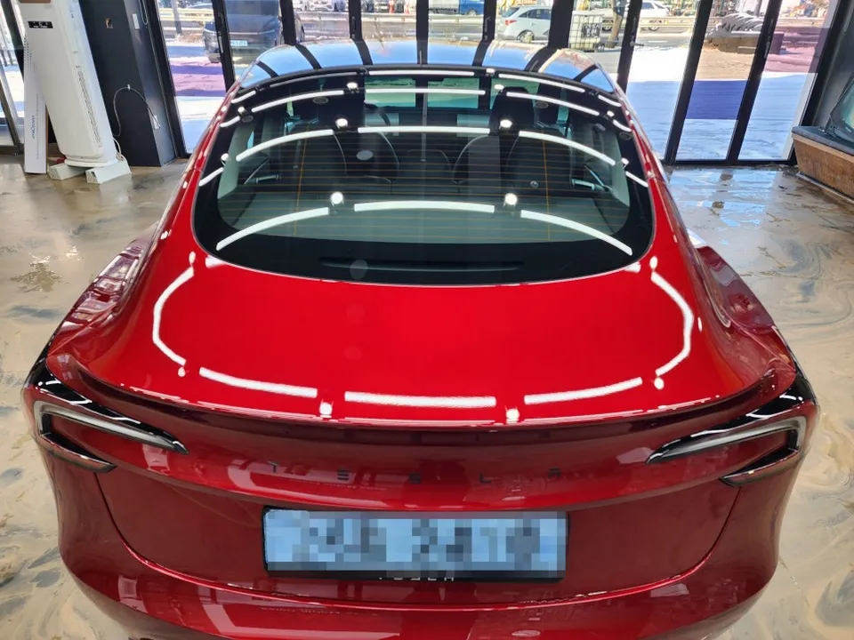 Tesla Model 3 PPF施工事例:韓国での実例と費用目安 施工写真 3-1