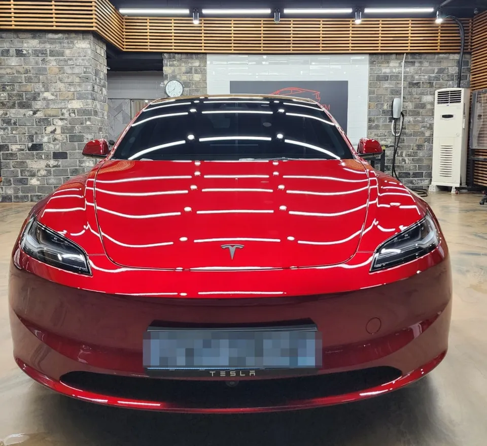 Tesla Model 3 PPF施工事例:韓国での実例と費用目安 施工写真 1-3