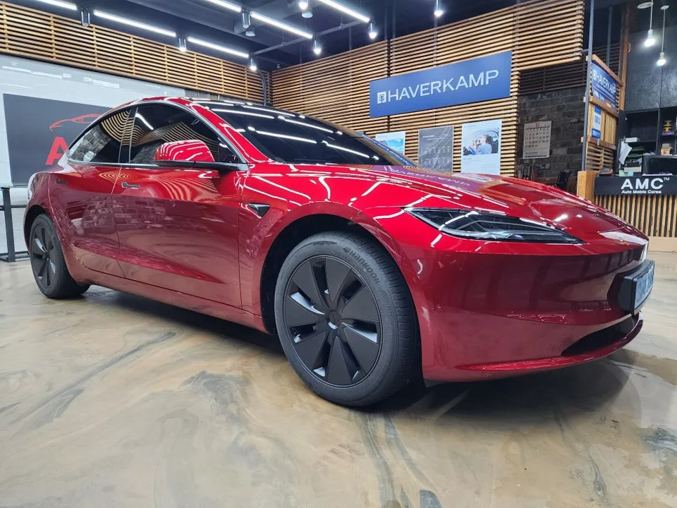 Tesla Model 3 PPF施工事例:韓国での実例と費用目安 施工写真 3-3