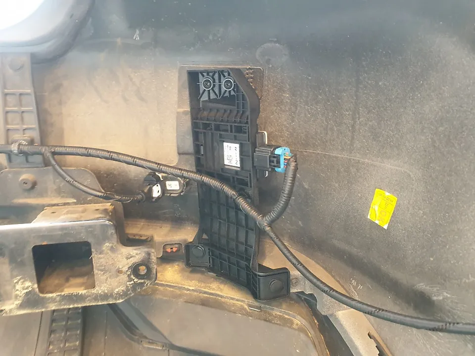 Kia K8 oem options - Kia K8 Blind-Spot Collision Avoidance Assist Installation Review photo 4