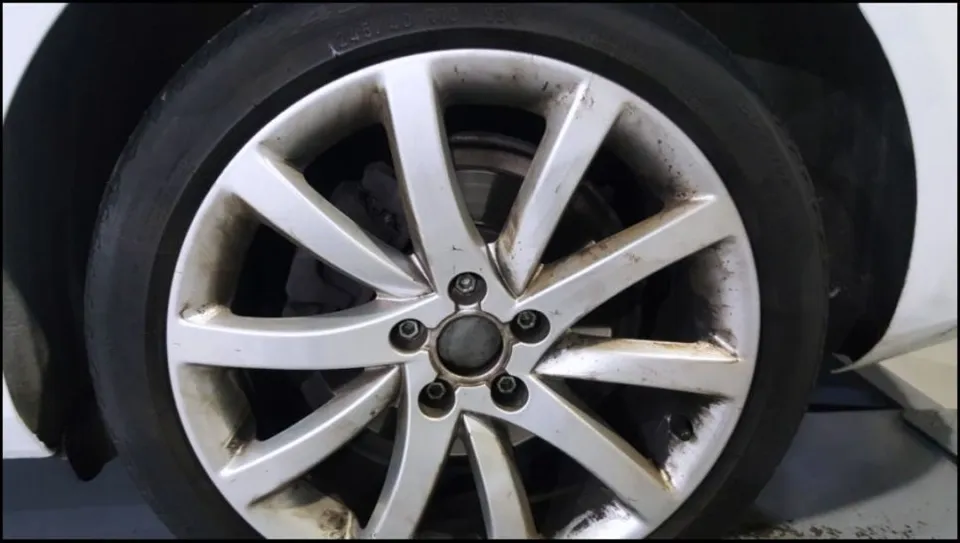 Audi A4 wheel repair - Audi A4 Wheel Repair & Refinishing Review — Hypersilver Restoration photo 6