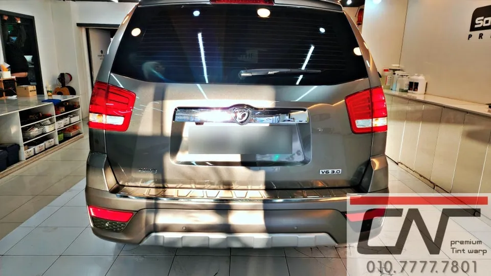 Kia Mohaveのガラスコーティング事例 施工写真 1-3