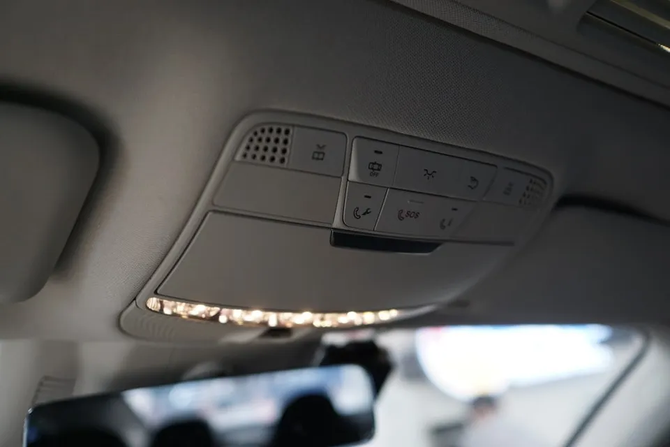 Mercedes-Benz CLS C257 ambient lighting - Mercedes-Benz CLS Ambient Lighting Upgrade Review photo 3