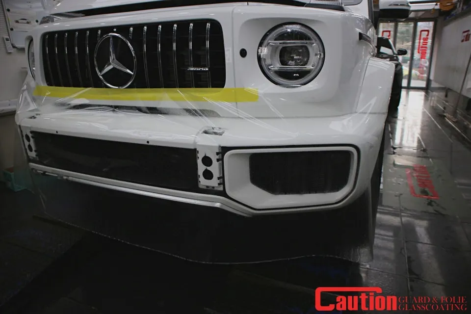 Mercedes-Benz G-Wagon PPF施工事例|クローム除去とフロント保護 施工写真 2-2