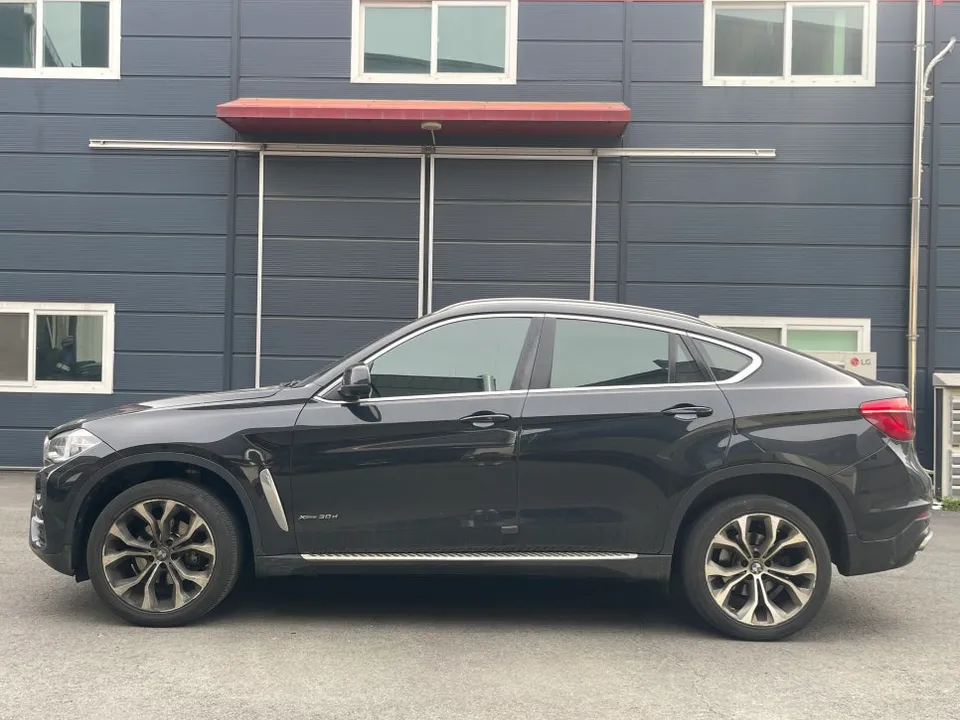 BMW X6 Wheel Repair & Painting Review — Like New photo 4