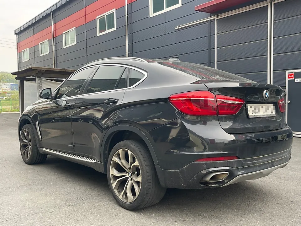 BMW X6 F16 wheel repair - BMW X6 Wheel Repair & Painting Review — Like New photo 4