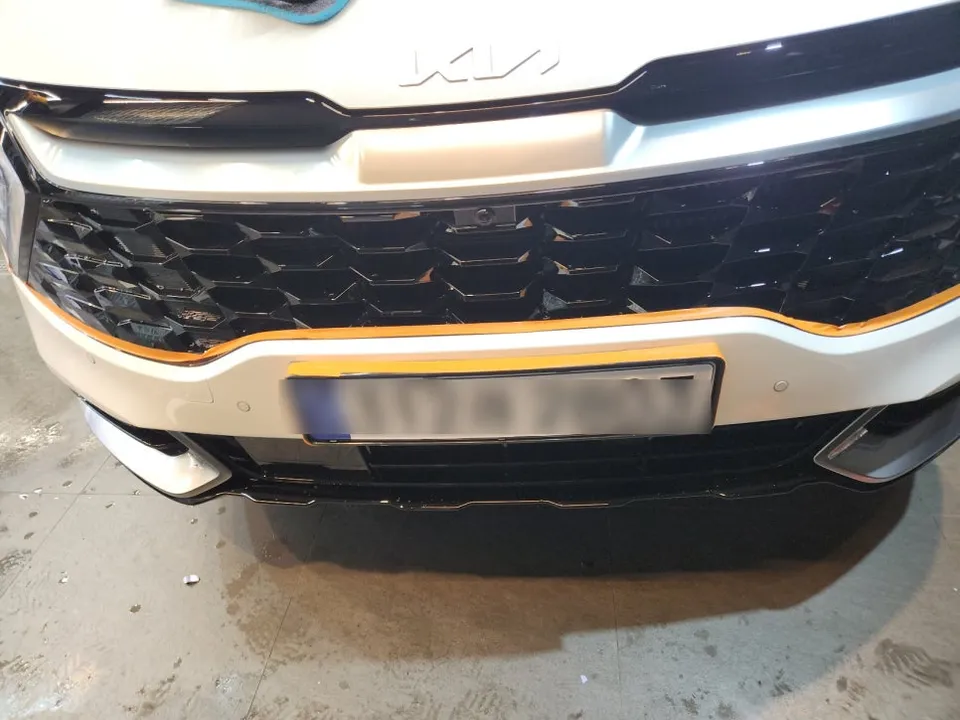Kia Sportageのガラスコーティング事例｜費用目安・仕上がり 施工写真 2-2