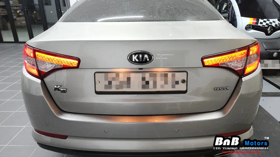 Kia K5 1st Gen lighting upgrade - Kia K5 1st Gen LED Taillight Repair Review - Restored Lighting photo 4
