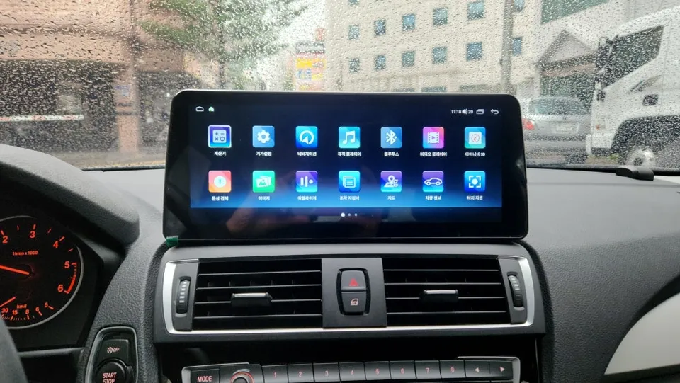 BMW 1 Series F20のAndroid Auto・CarPlay取付事例 施工写真 1-2