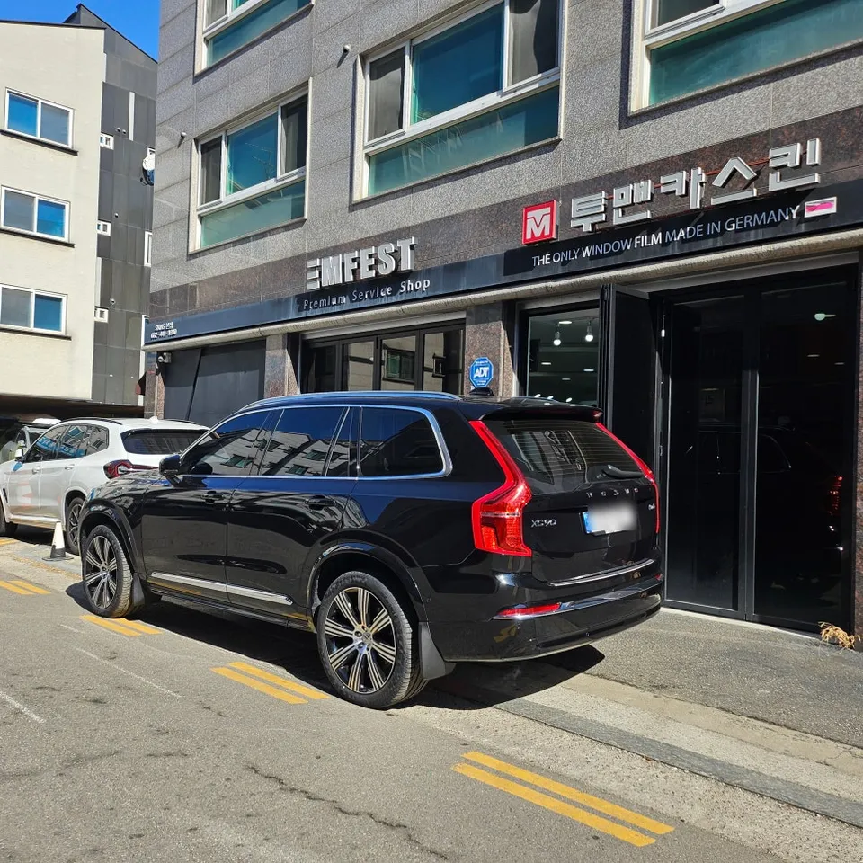 Volvo XC90のPPF施工事例|費用目安・仕上がり 施工写真 2-1
