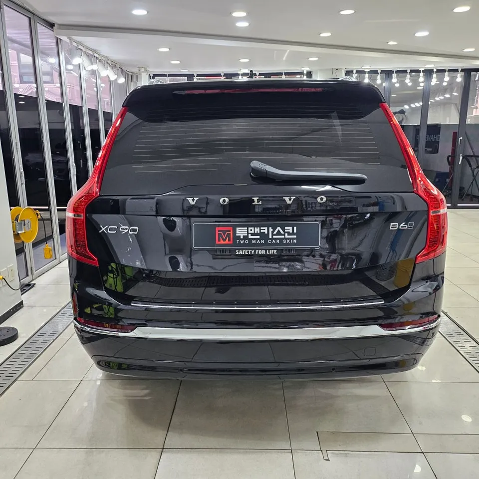 Volvo XC90のPPF施工事例|費用目安・仕上がり 施工写真 1-3