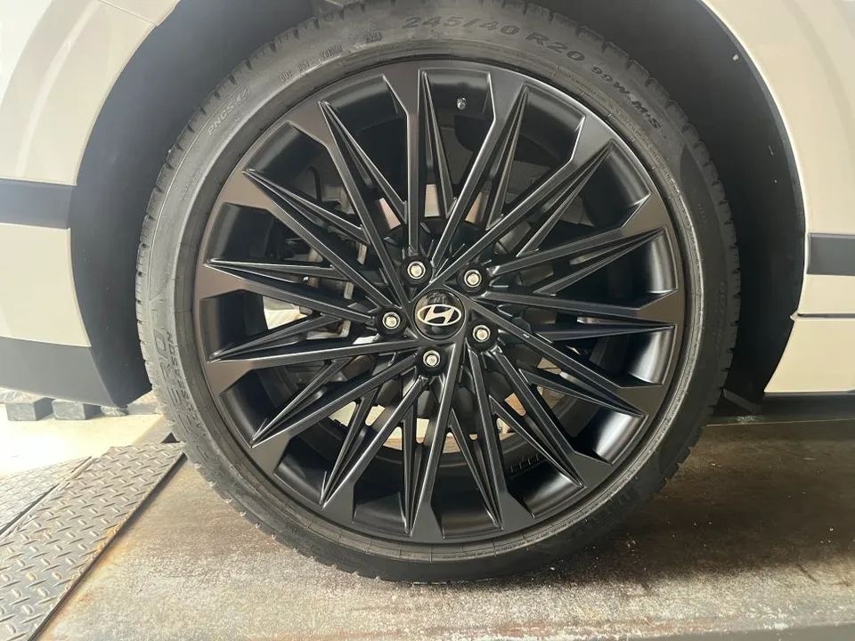 Hyundai Grandeur GN7 wheel repair - Hyundai Grandeur GN7 Wheel Repair & Painting Review photo 4