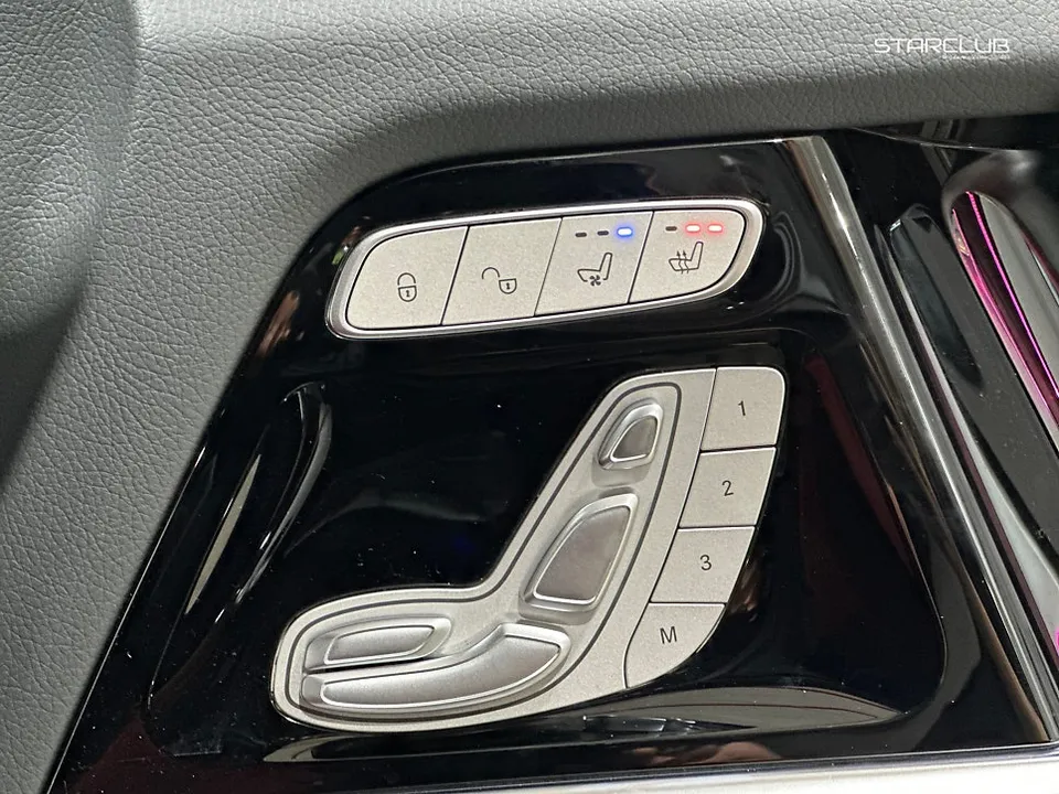 Mercedes-Benz G-Class ambient lighting - Mercedes-Benz G-Class Ambient Lighting Review — Cost & Results photo 4