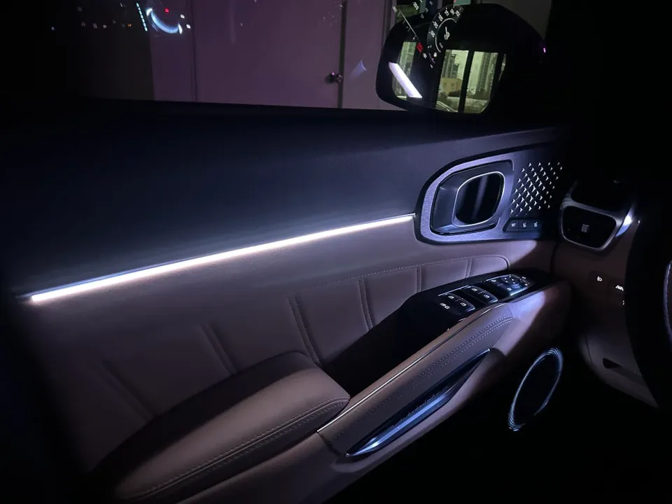 Kia Sorento MQ4 Ambient Lighting Review: Cost & Results photo 2