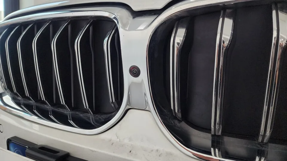 BMW 6 Series GT surround view camera - BMW 6 Series GT 360 Camera Retrofit Review photo 3