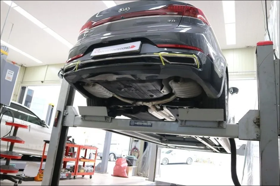 Kia K7 exhaust upgrade - Kia K7 Exhaust Upgrade Review: AMG Muffler Tip Dress-Up photo 4