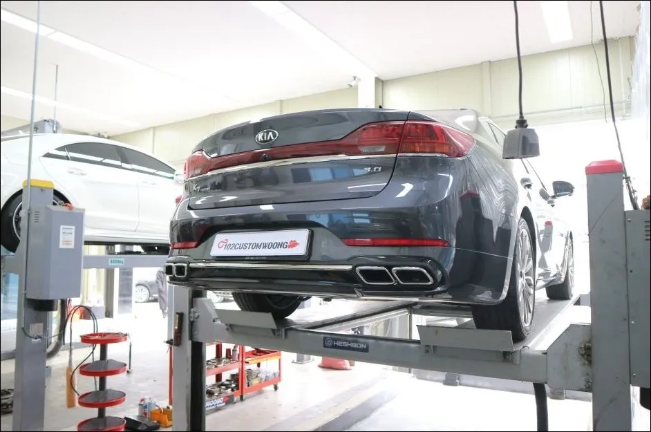 Kia K7 exhaust upgrade - Kia K7 Exhaust Upgrade Review: AMG Muffler Tip Dress-Up photo 6