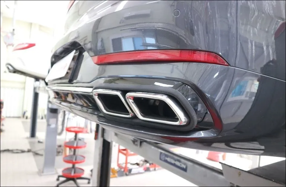 Kia K7 exhaust upgrade - Kia K7 Exhaust Upgrade Review: AMG Muffler Tip Dress-Up photo 7