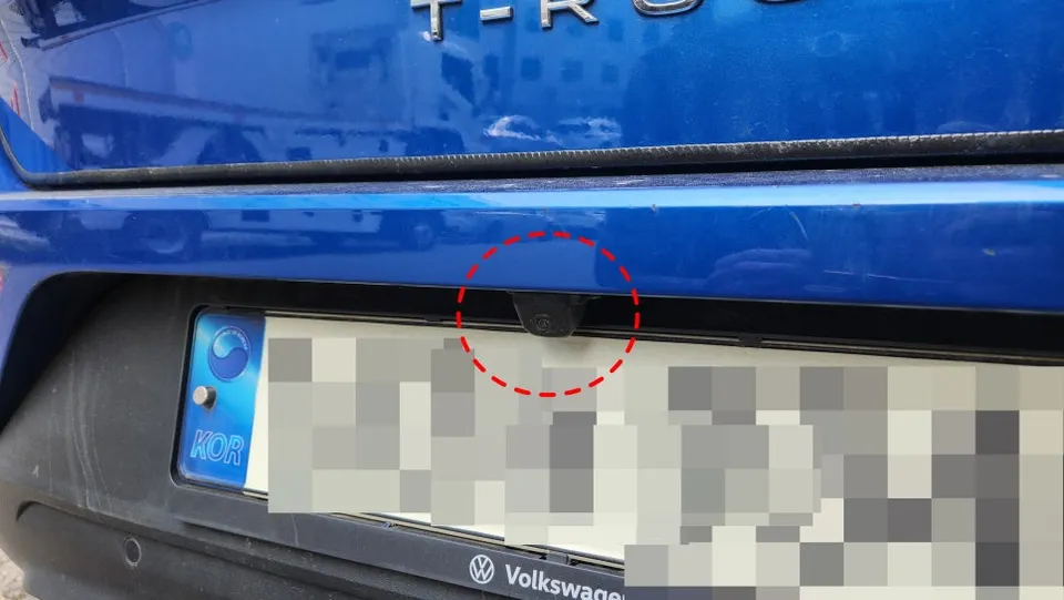 Volkswagen T-Roc surround view camera - Volkswagen T-Roc Surround View Camera Review: Clearer Parking photo 3