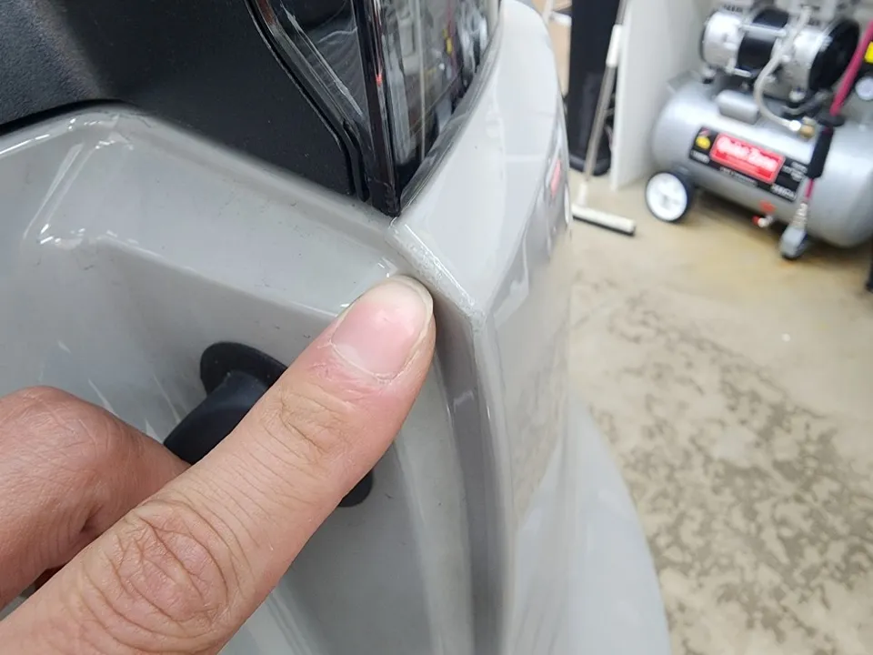 ポルシェ911のPPF施工事例|費用目安と注意点 施工写真 1-3
