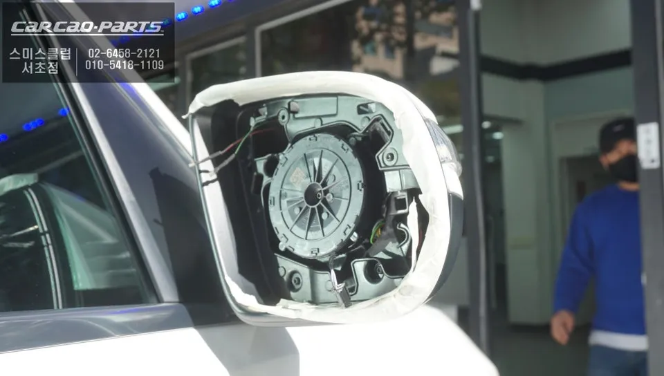 Mercedes-Benz GLS580 oem options - Mercedes-Benz GLS580 Wide Angle Mirror Upgrade Review photo 4