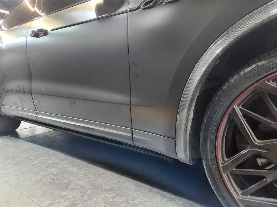 Maserati Levante body kit - Maserati Levante Electric Side Steps Review — Enhanced Safety & S photo 3