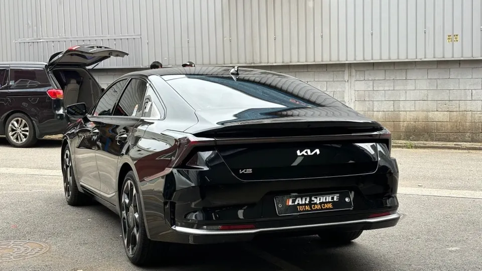 Kia K8 window tinting - Kia K8 Window Tinting Review: Aurora Black Pearl photo 4
