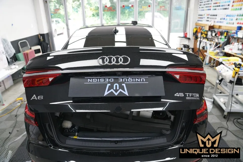 Audi A6のPPF施工事例|クローム除去とブラック再施工 施工写真 1-3
