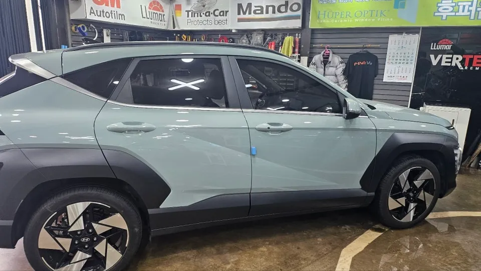 Hyundai Elantraのカーフィルム施工事例|費用目安・仕上がり 施工写真 1-1