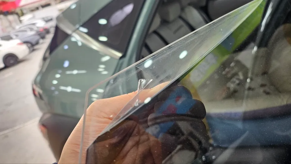 Hyundai Elantraのカーフィルム施工事例|費用目安・仕上がり 施工写真 2-2