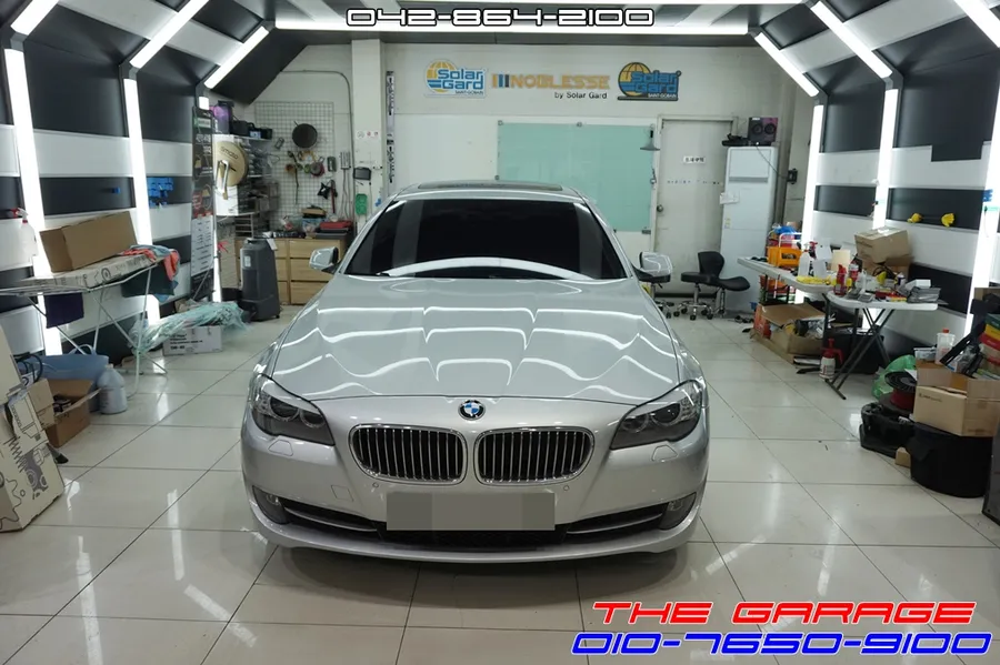 BMW 5 Series F10 Ambient Lighting Review — Enhanced Interior Ambi